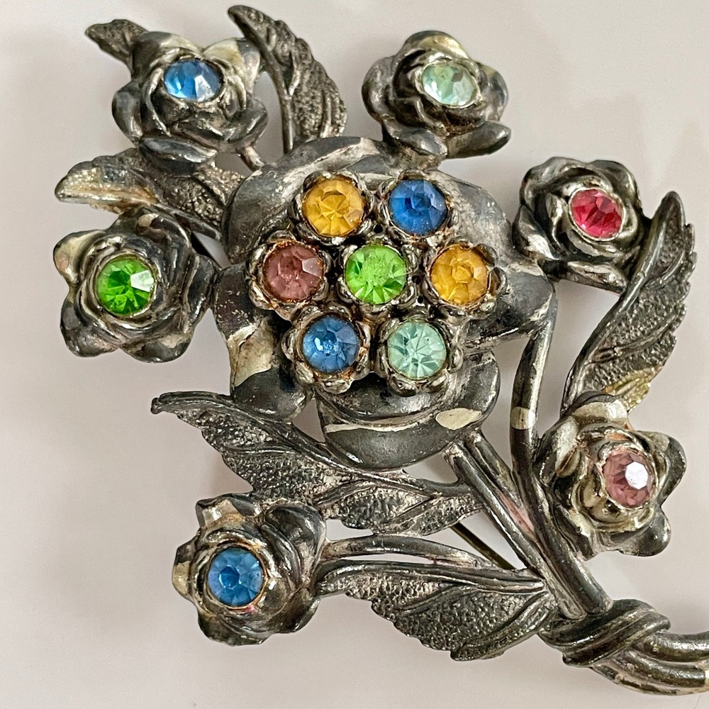 Vintage Little Nemo LN/25 Pot Metal Flower Bouquet Brooch Multi Color Paste Stn